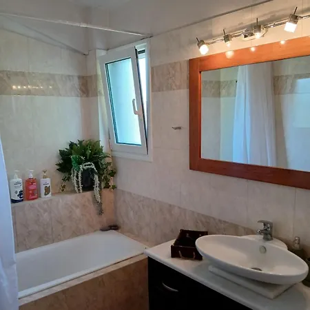 Βίλα Homey Family Artaki *